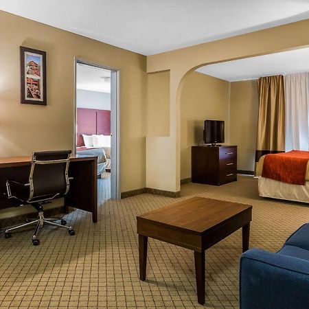 Comfort Inn & Suites Mishawaka-South Bend Exteriér fotografie