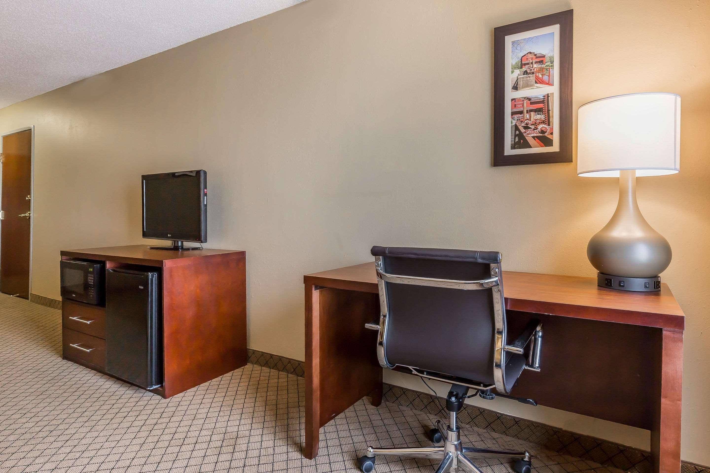 Comfort Inn & Suites Mishawaka-South Bend Exteriér fotografie